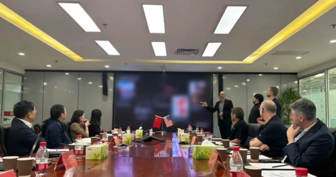 黄金城集团旗下NP与虚拟动点整合优势资源，共谋AI与空间计算发展新篇章